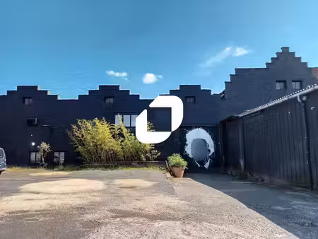 vente local d’activités 2500m²