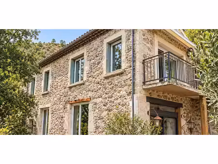 maison avec jardin et terrasse dunière-sur-eyrieux (07)