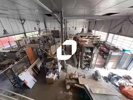 vente local d’activités 750m²