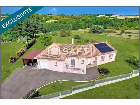 maison d'environ 100 m2 avec vue sur la vallée