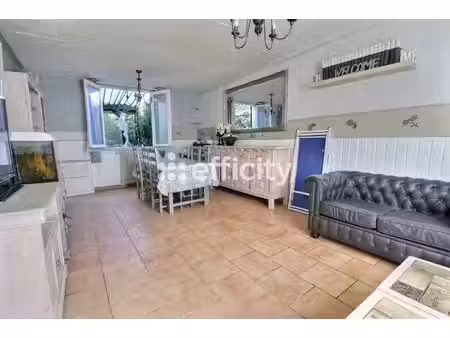 maison 3 pièces - 87 m²