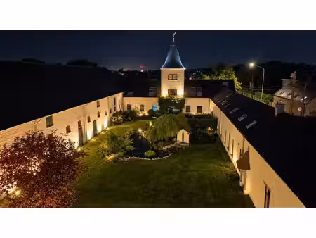 magnifique appart. dans un cadre verdoyant proche de mons