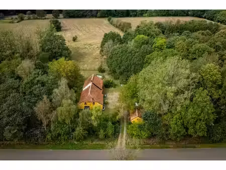 ferme authentique avec prairie d'environ 1 hectare à ham