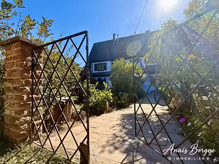 authentique manoir d'exception et son parc arboré de 20 ares
