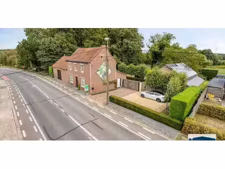 maison à vendre à rotem pour € 599.000 avec 3 chambres à coucher