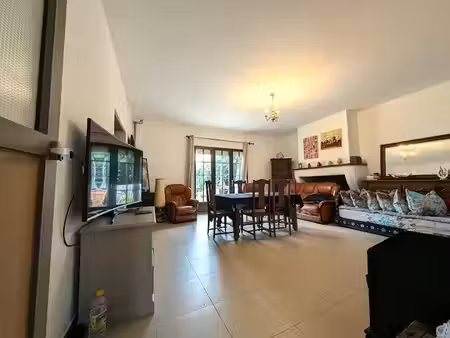 vente maison 9 pièces 175 m² à saint-pey-d'armens (33330)  239 000 €
