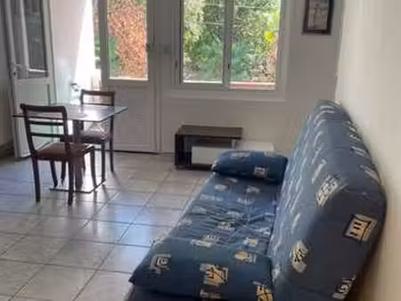 location appartement t1 meublé à saint-georges-de-pointindoux (85150) : à louer t1 meublé 