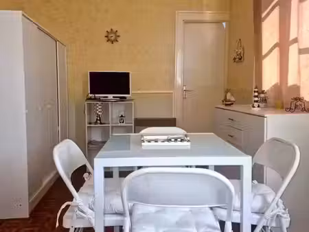 location appartement 1 pièce 21 m² à le tréport (76470)