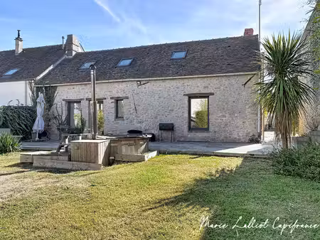 dpt seine et marne (77)  à vendre maison proche forêt  pierres et poutres  5 chambres  ren