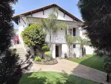 vente villa 7 pièces 225 m² à cannes (06400)  1 295 000 €