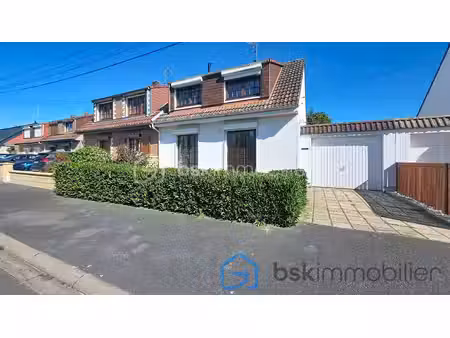 maison de village de 90 m² à roeulx