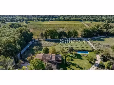 maison avec piscine et terrasse aix-en-provence (13)