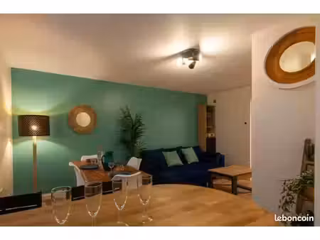 appartement 53 m² avec sauna charpennes