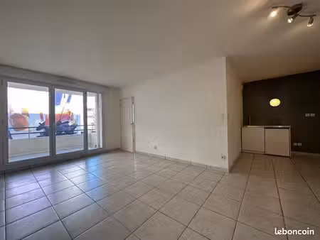 location 2 pièces marseille 5ème