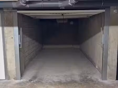 garage sécurisé décines centre