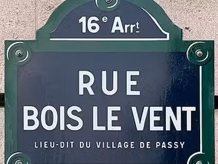 cave à louer rue bois le vent -porte blindée