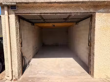 garage marignane