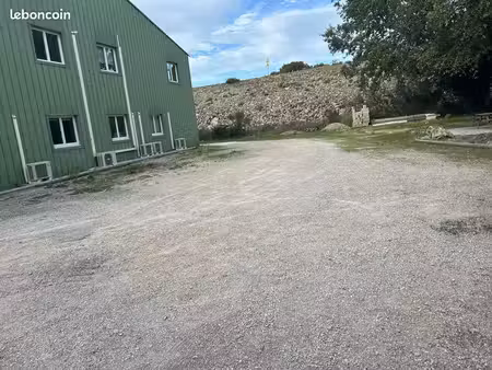 à louer 200 m2 de bureau