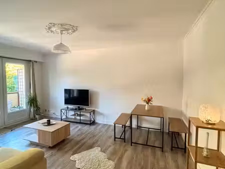 appart t3 meublé - centre-ville d’angoulême – balcon & garage fermé