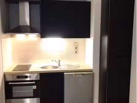 studio meublé 30m2+cave centre-ville bourges
