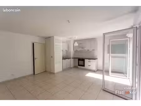 appartement 3 pièces 58 m²