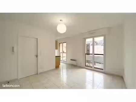 appartement 1 pièce 25 m²