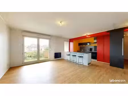 appartement 3 pièces 72 m²