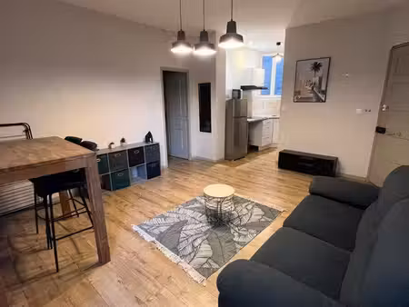 joli t2 meublé valence