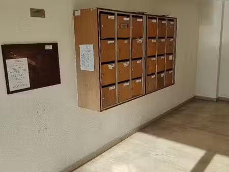 cave/cellier à sète  stockage