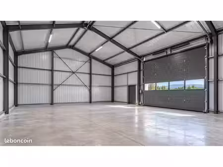 à louer entrepôt