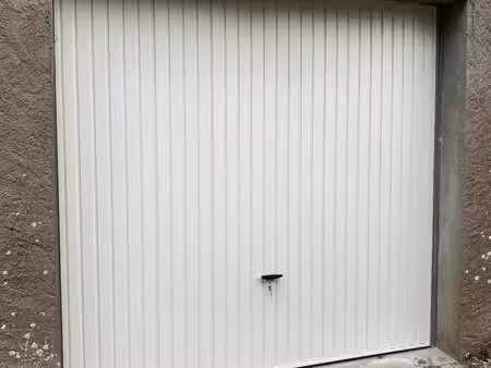 garage pornic ville haute