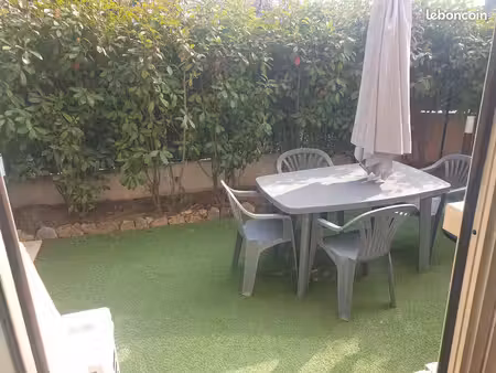 appartement 2 pièces fréjus  terrasse jardin  clim  parking