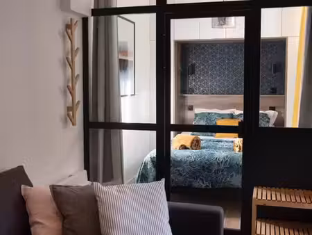 t2 31 5 m² rénové et meublé – charpennes / bellecombe – idéal investissement