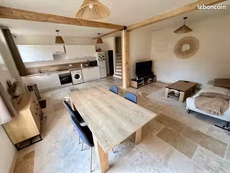 ? maison 77m2 + salon extérieur 21m2– trinquetaille arles