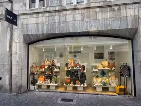 local commercial à louer