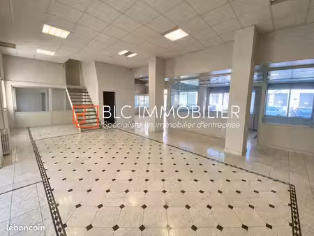 local commercial 150 m² marseille