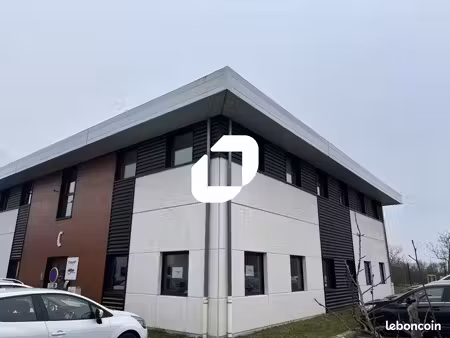 bureau 125 m²