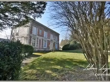 vente maison à soissons (02200) : à vendre / 336m² soissons