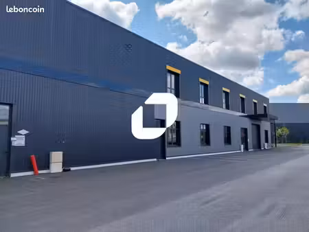 local d'activité 252 m²