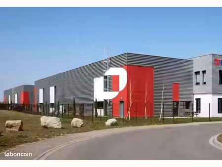 local bureaux 598 m²
