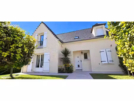 maison individuelle 8 pièces