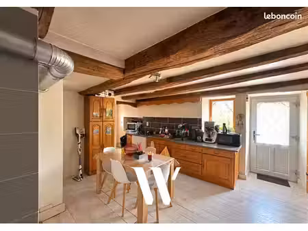 appartement 3 pièces 92 m²
