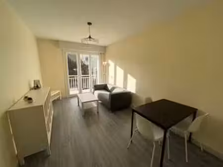 location appartement 2 pièces meublé à rennes sainte-thérèse (35000) : à louer 2 pièces me