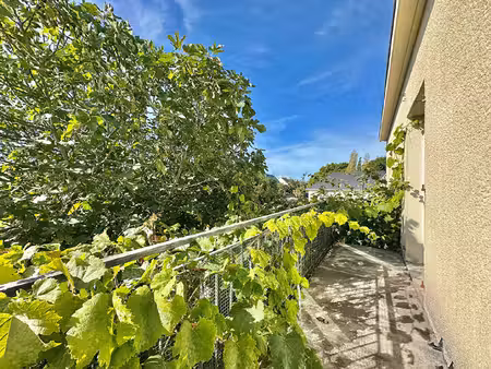 piriac-sur-mer - t2 à rénover avec balcon exposé sud