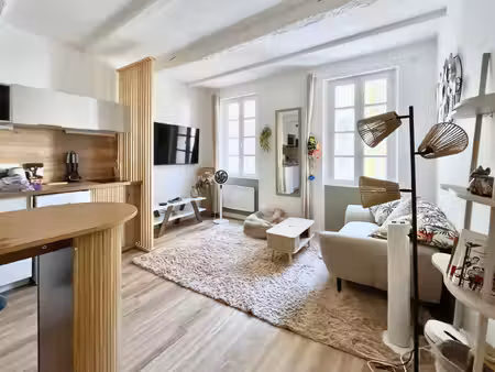 appartement t2 meublé - centre bas toulon