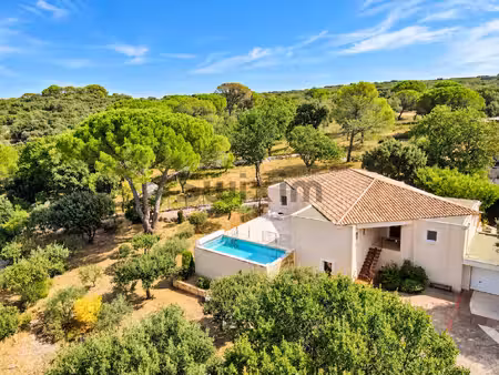 'exclusivité swixim uzès' a 15 minutes d'uzès  villa d'archi