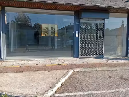 local commercial à louer