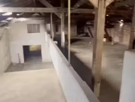 location commerce 1200 m² à montauban (82000)