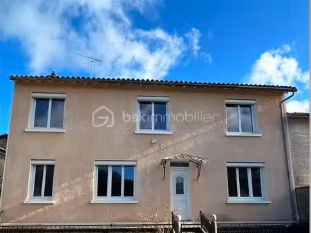 maison de 138 30 m² à lorigne