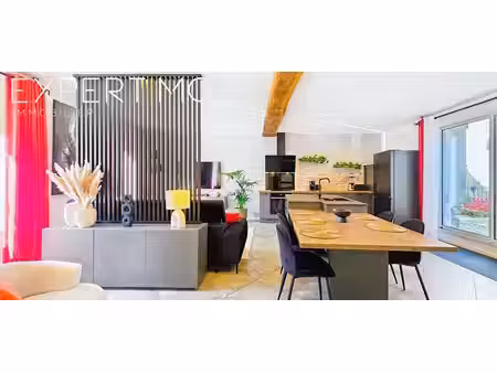 maison rénovée avec goût – 151 m² habitables – dépendance 57 m² – grand jardin